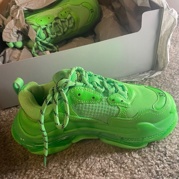 Green Triple s Balenciagas - Picture 1 of 4